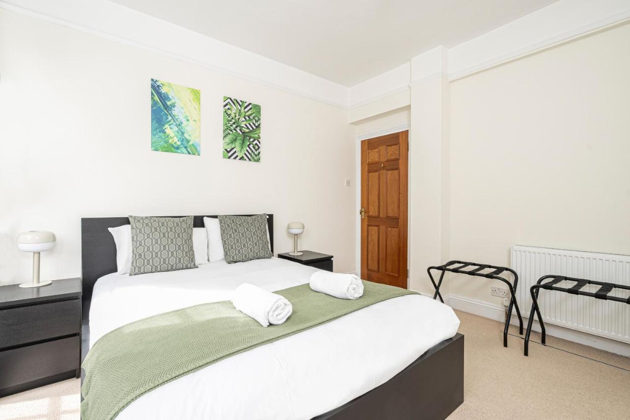 Beautiful 3 Bedroom Apartment Near Marble Arch And Oxford Street ロンドン エクステリア 写真