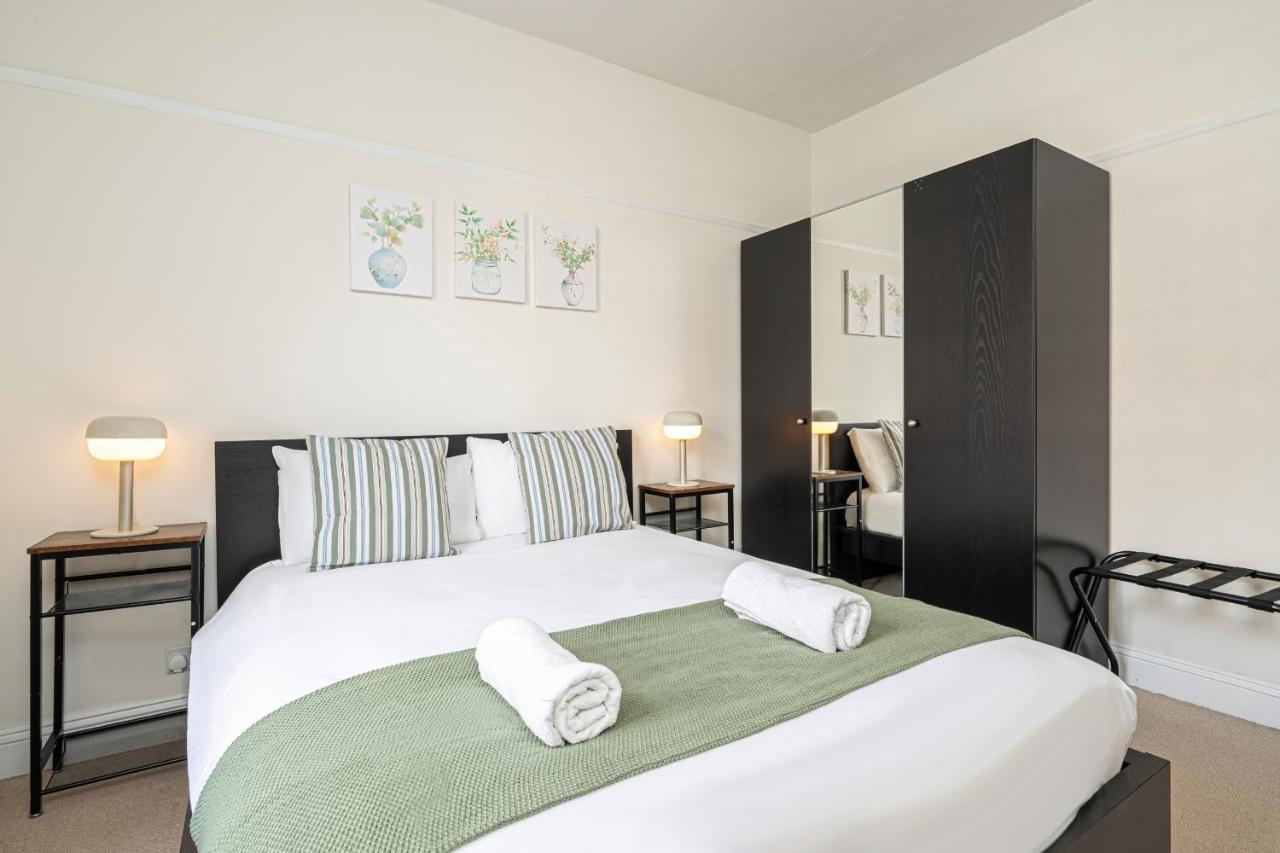 Beautiful 3 Bedroom Apartment Near Marble Arch And Oxford Street ロンドン エクステリア 写真